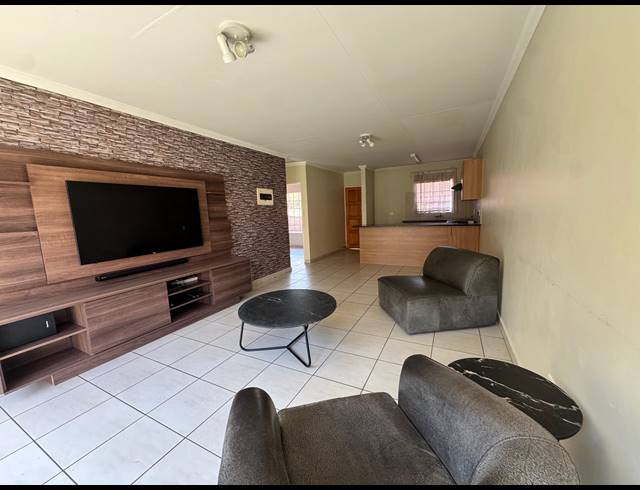 2 BEDROOM SECTIONAL TITLE FOR SALE IN EQUESTRIA